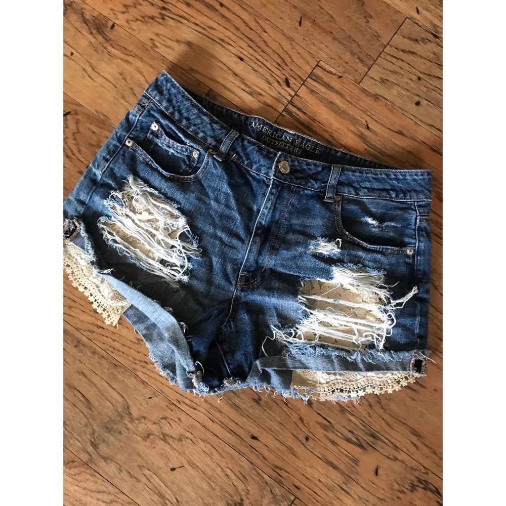 American Eagle Hi Rise Festival Shorts